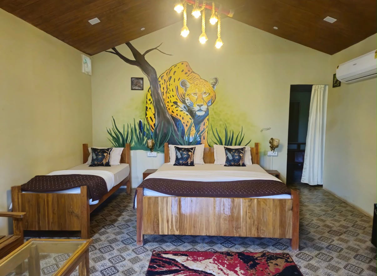 Eco Stay Hut — Veg Package